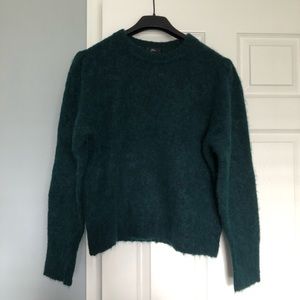 Women’s NWT J Crew Fuzzy Crewneck Sweater